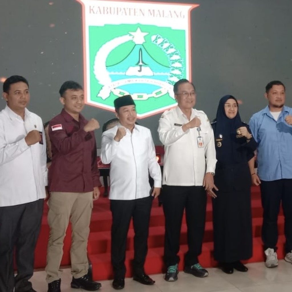 Hadiri Sosialisasi DBHCT, Gus Mahrus Ajak Bea Cukai Evaluasi dalam Maraknya Rokok Ilegal